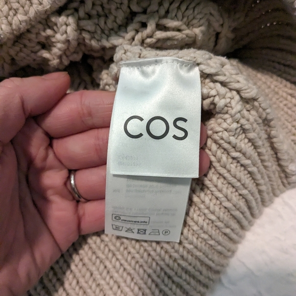 COS Sweater vest - Picture 4 of 7